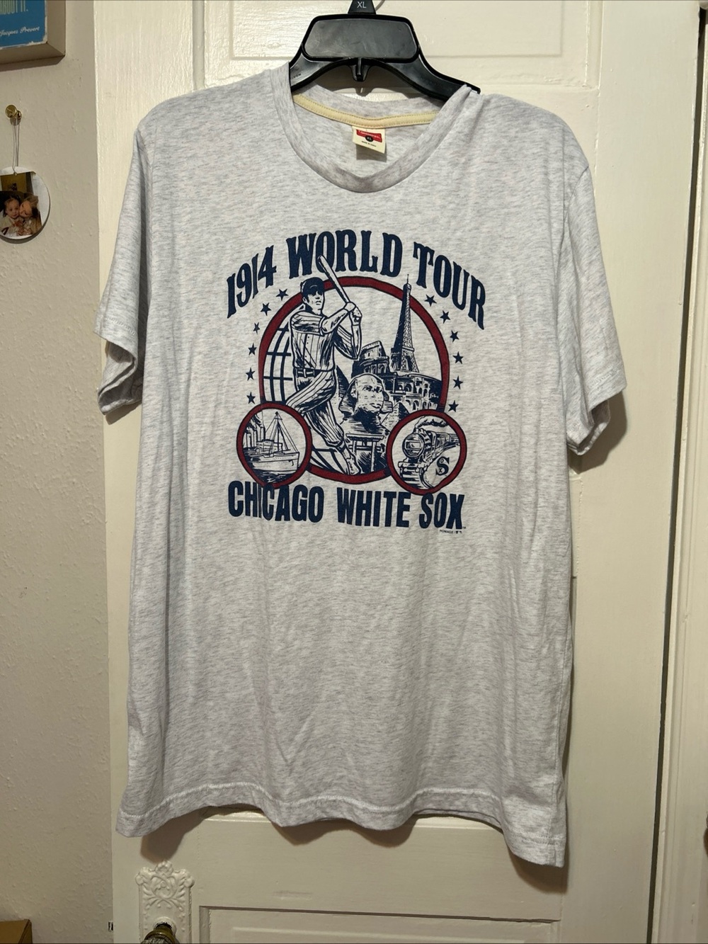 HOMAGE Light Gray Tee with Navy & Red Chicago White Sox Graphic